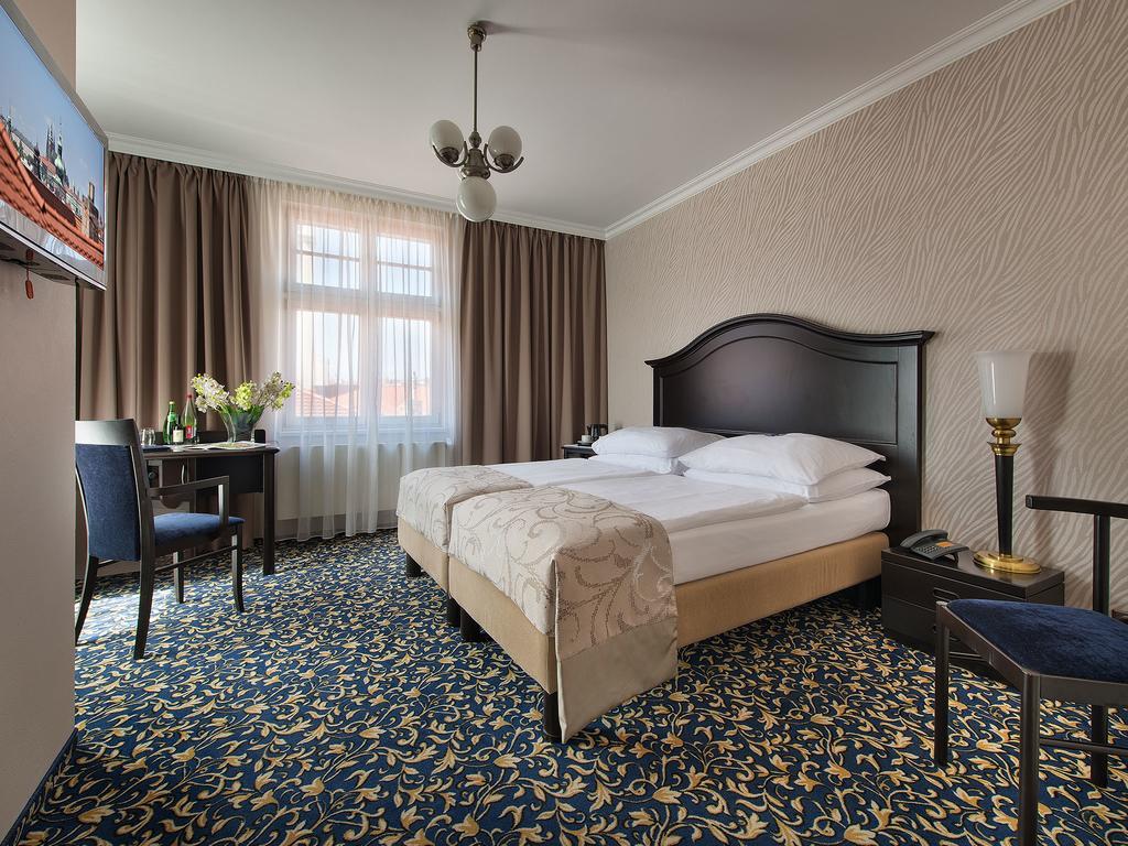 Ea Royal Esprit 4*