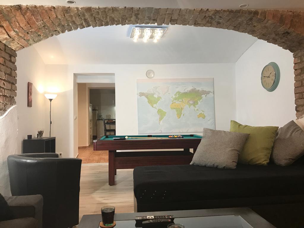 Lejlighed Big Homebase With Billardtable Prag