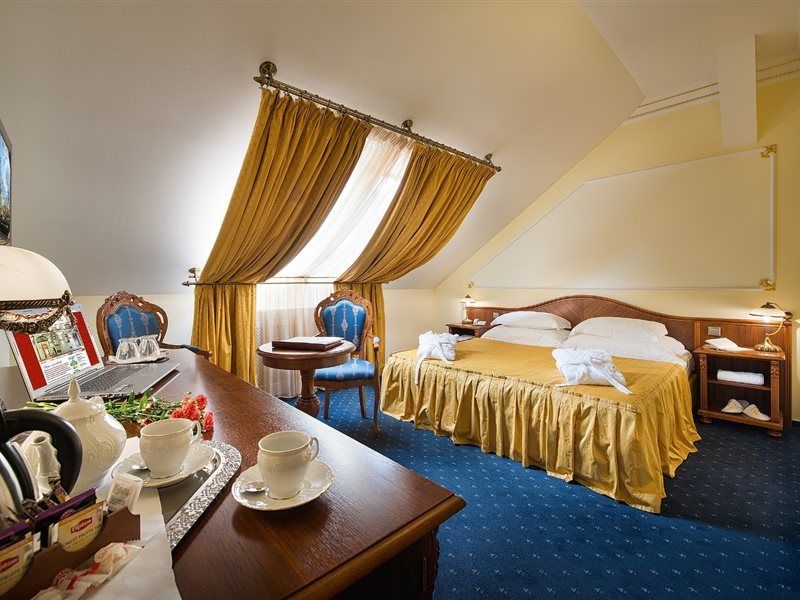 General Hotel