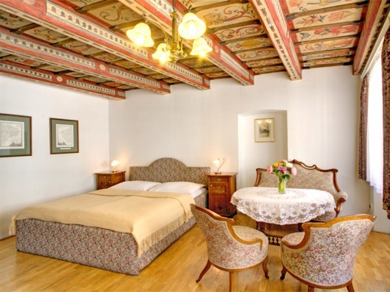 Red Lion Hotell