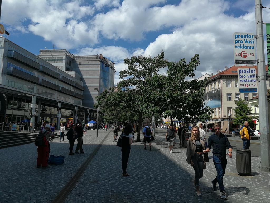 Apc - Radlicka Apartment Prag