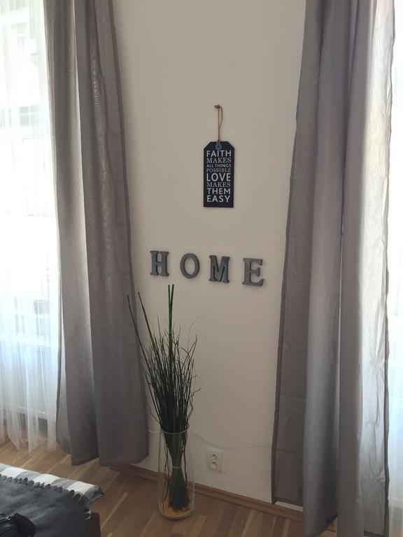 Lily's - 5 Minutes To Charles Bridge Apartment *