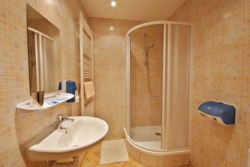 Apartment U Zlate Podkovy Prag