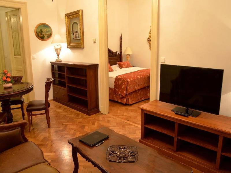 U Zlateho Stromu By Bhg Hotel