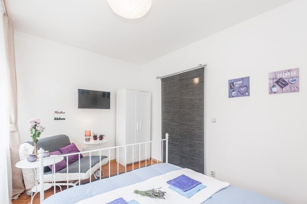 Na Zborenci 10 Apartment