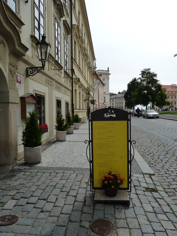 U Labuti Prag
