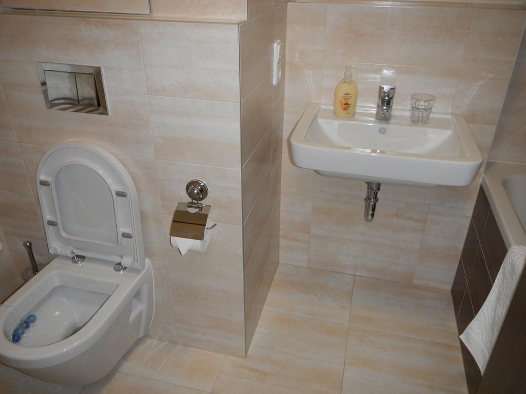 Apartment Uhrineves Prag