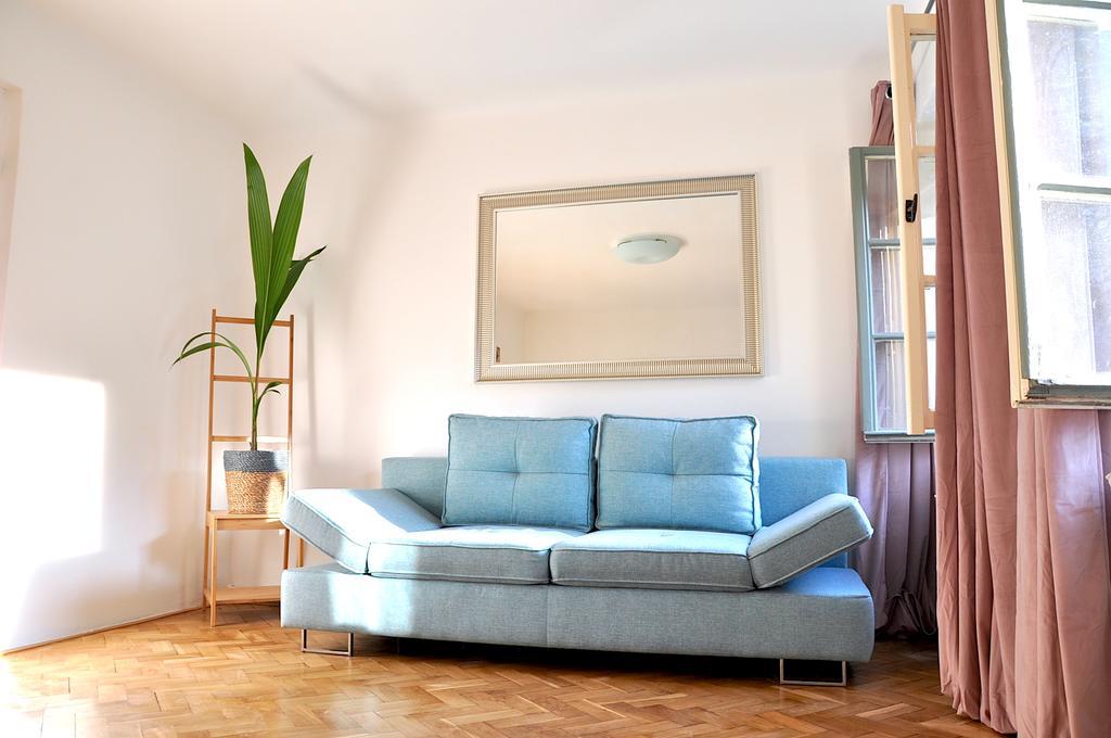 U Obecniho Dvora Apartmán *