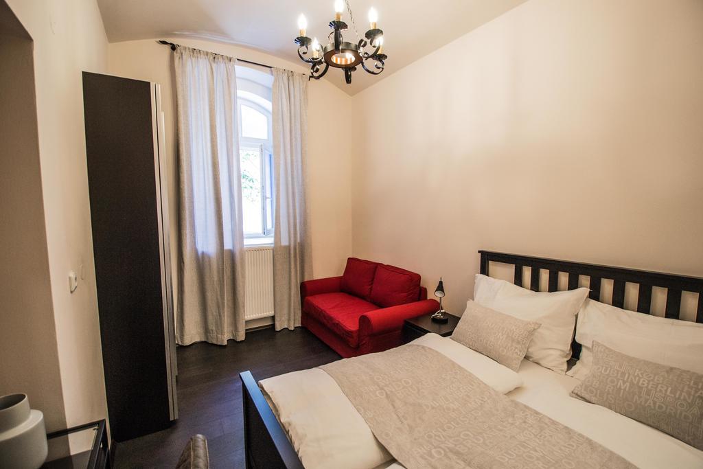 Apartment Brooklyn Sauna By Ruterra