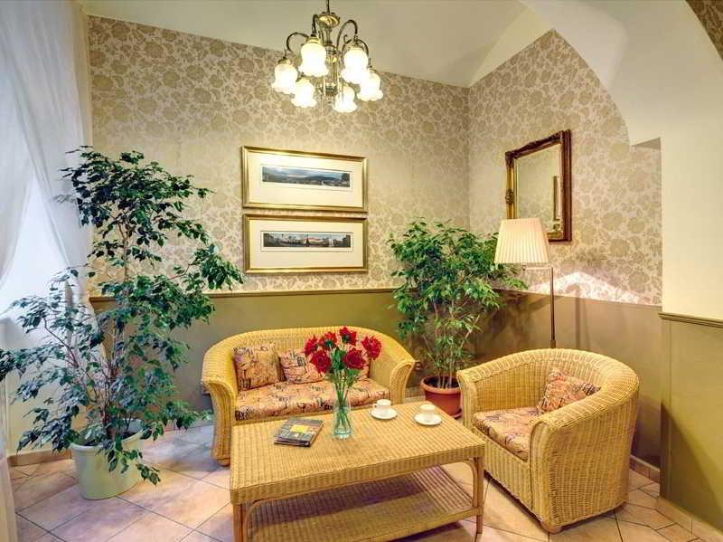 Bishop's House Hotel 4*
