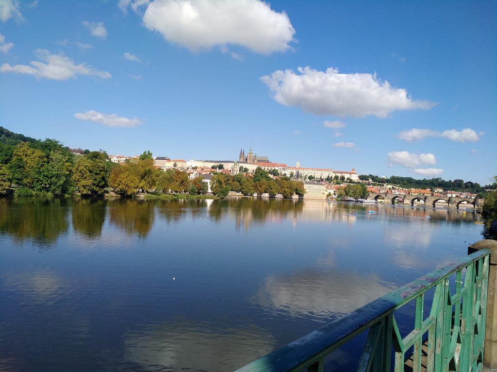 Modern Všehrdova