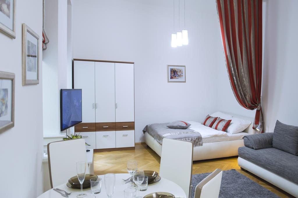 Modern Všehrdova Praha