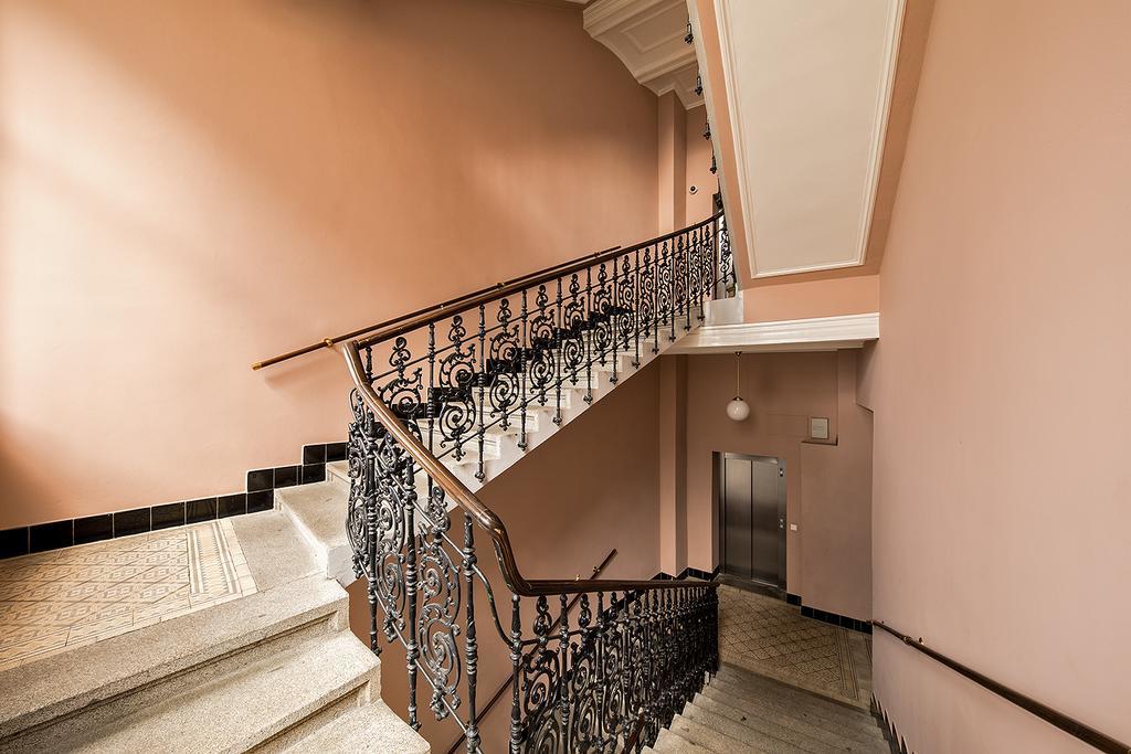 Stylish In Old Town Apartment Prague
