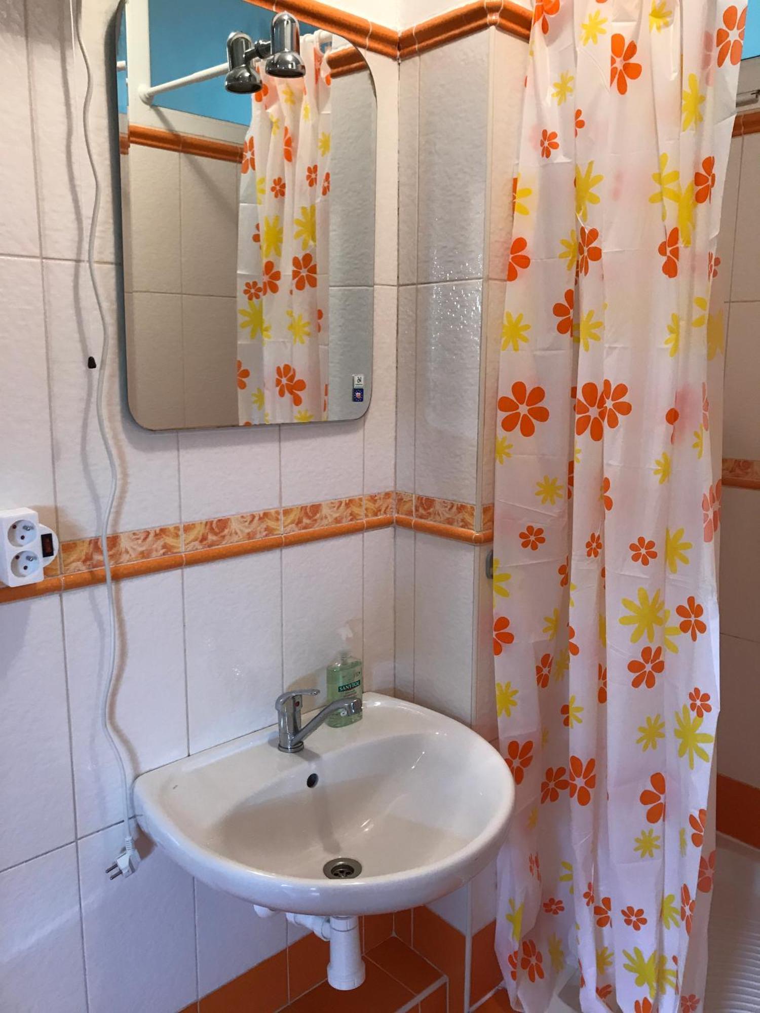 Liberty House 3*