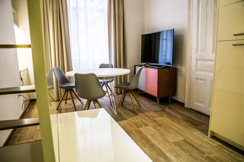 Apartment Luxurious - Na Porici 44