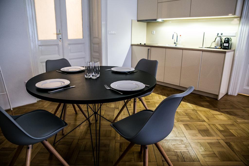 Luxurious - Na Porici 44 Apartment Prag
