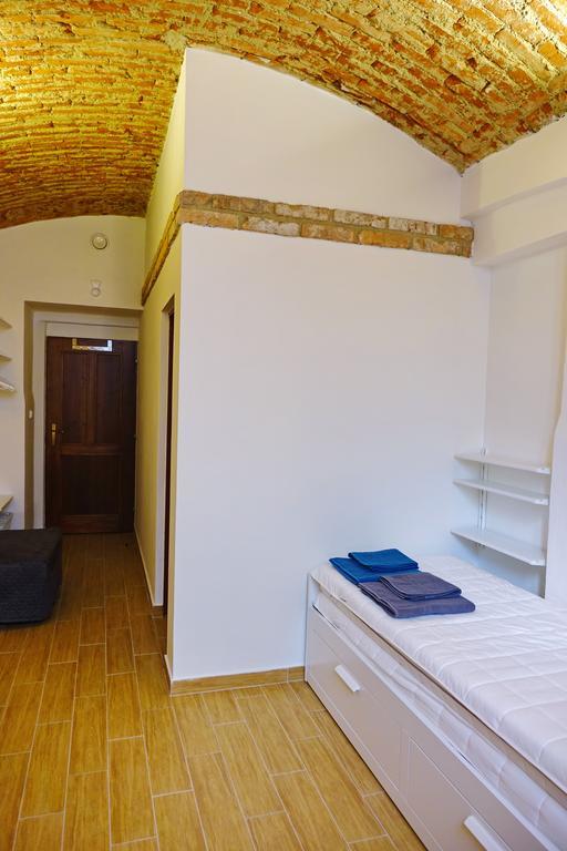 Apartment Flail Prag