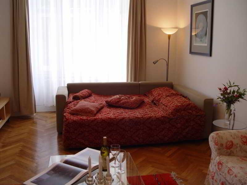 Luxury Jewish Quarter Apartment