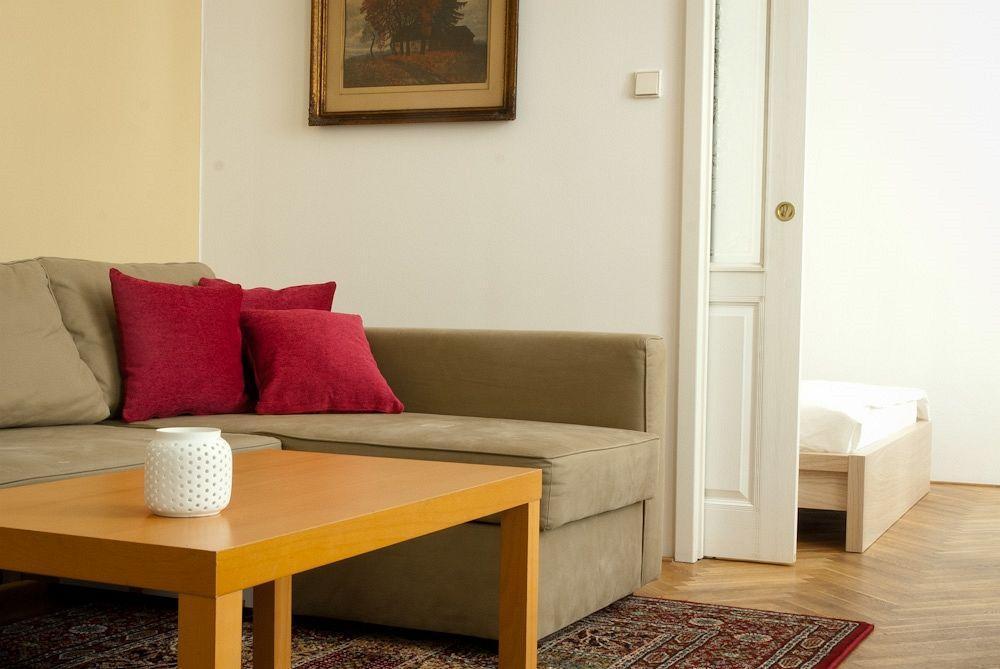 Abc Suites Aparthotel