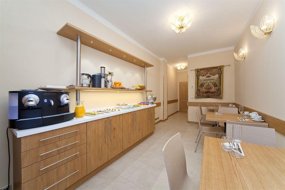 Aparthotel Louren - The Bridge Inn
