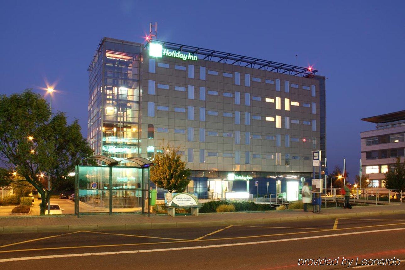Hotel Airport By Ihg 4*