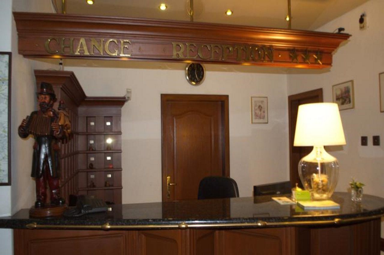 Hotell Otar