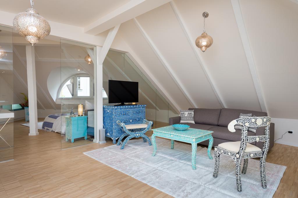 Apartment Empirent Design *