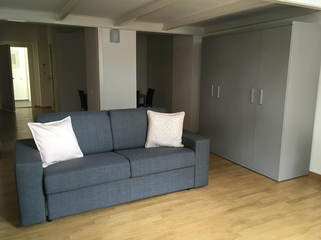 Apartment Sokolovska 91 *