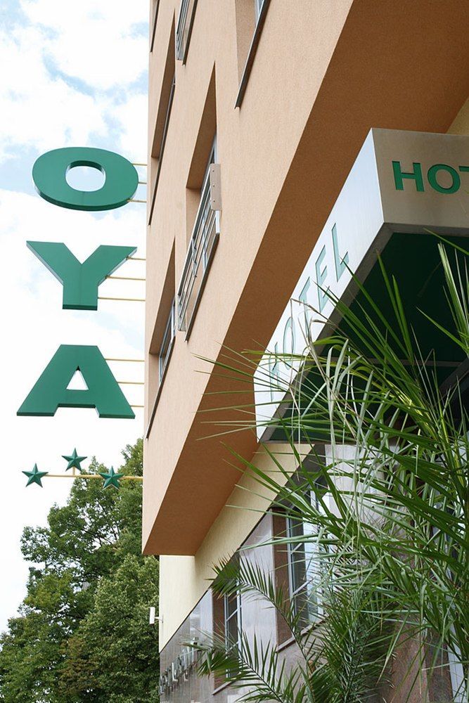 Oya