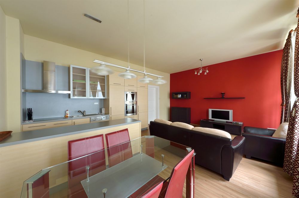 Downtown Kodanska 4*