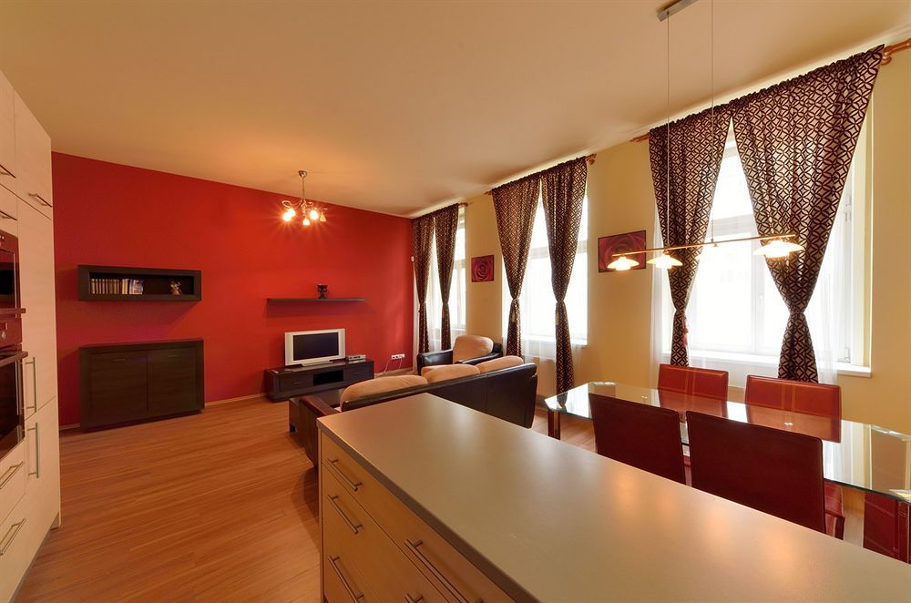 Downtown Kodanska 4*