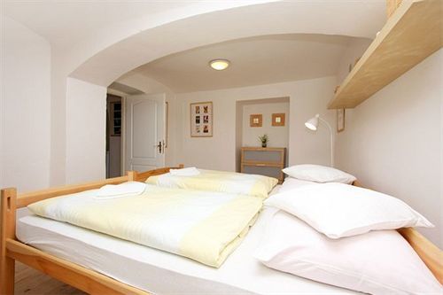 Apartments At The Golden Plough Apartment Prague