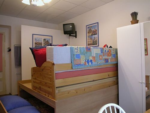 Hotel Pragues Rainbow