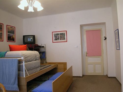 Pragues Rainbow Hotel Prag