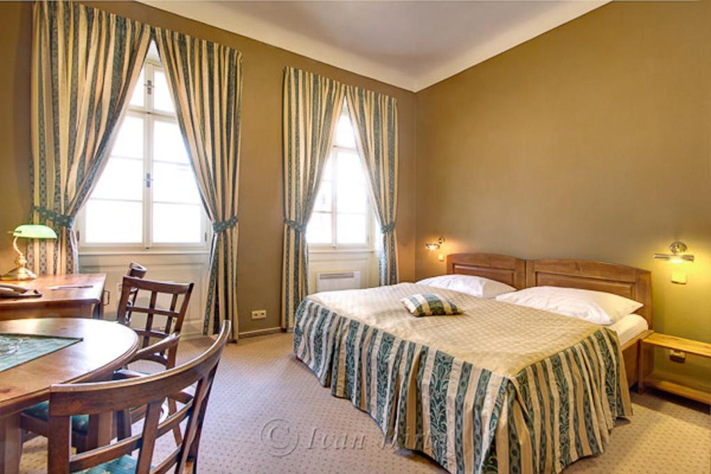 U Schnellu Hotell 3*