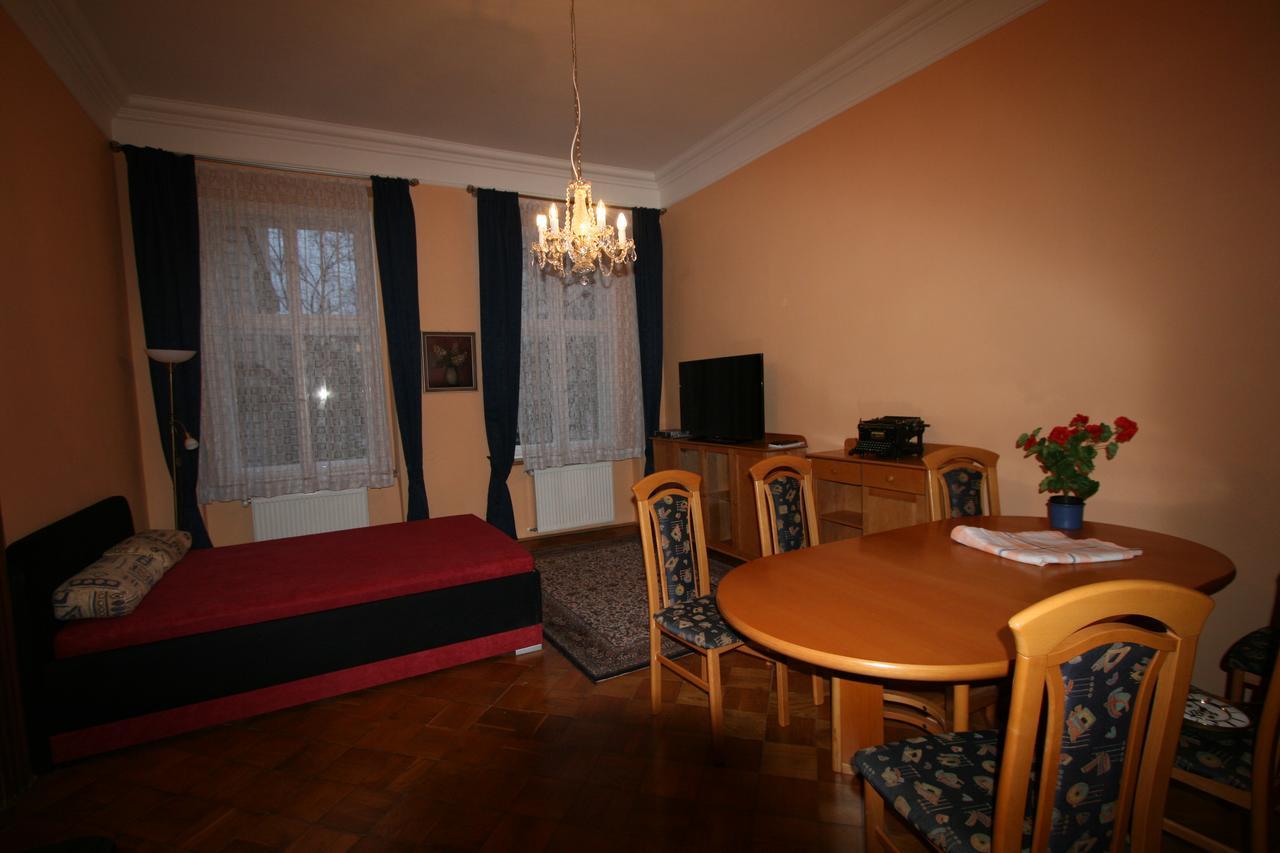 No 0b Petrinska 18 - Mala Strana Lägenhet Prag