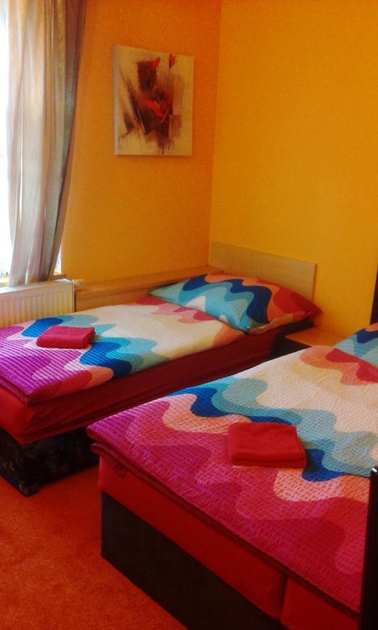Sarka Apartment