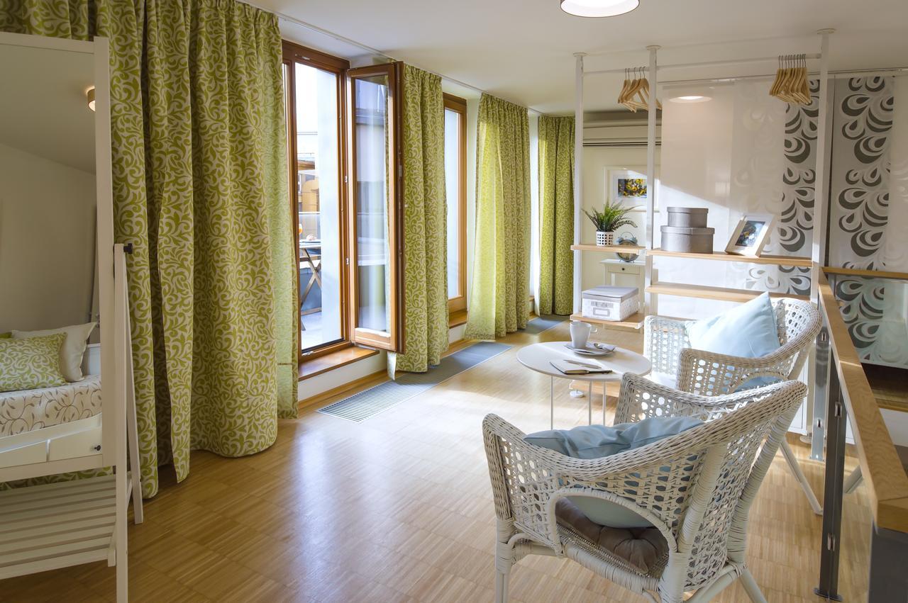 Apartment Modern Charvatova *