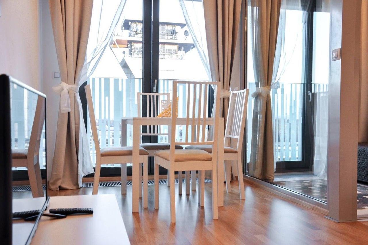 Apartment Garden Towers *