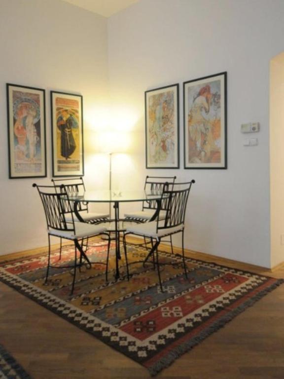 Pvh Charming Flats Odboru Apartment *