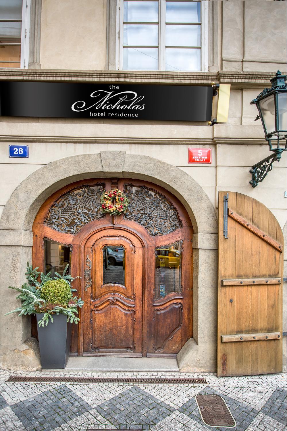 Hotel Miss Sophie's Charles Bridge 4*