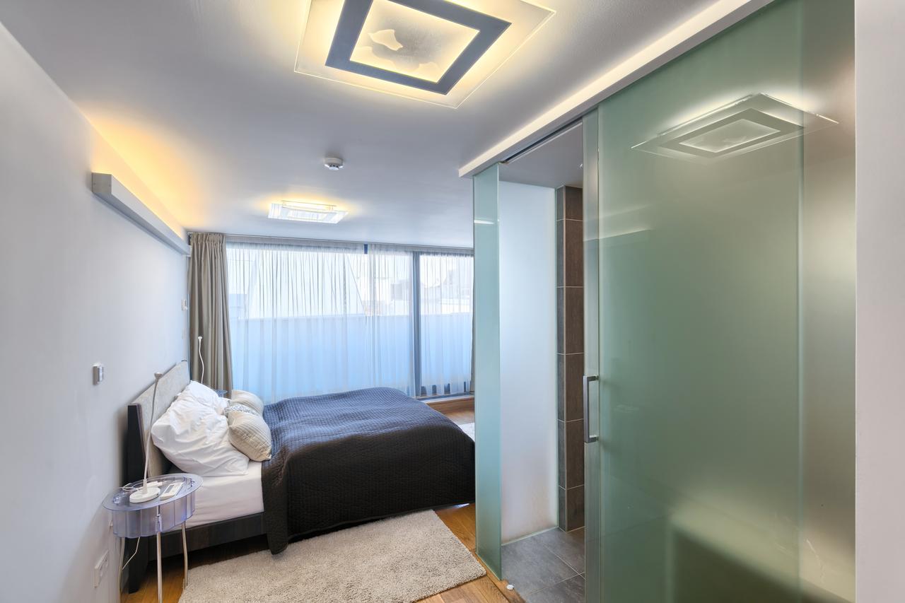 Karlin By Tkc Prague