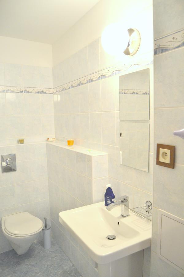 Old Town Benediktska 6 Apartment Prague