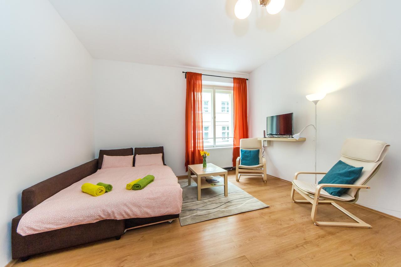 Mika's Palladium Apartment *
