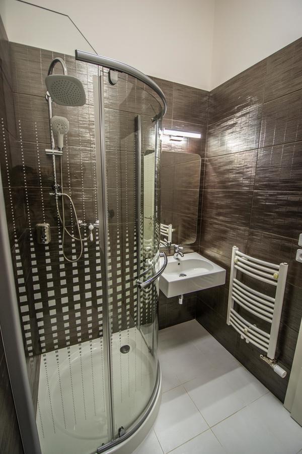 3bdr Center Ruterra Apartment *