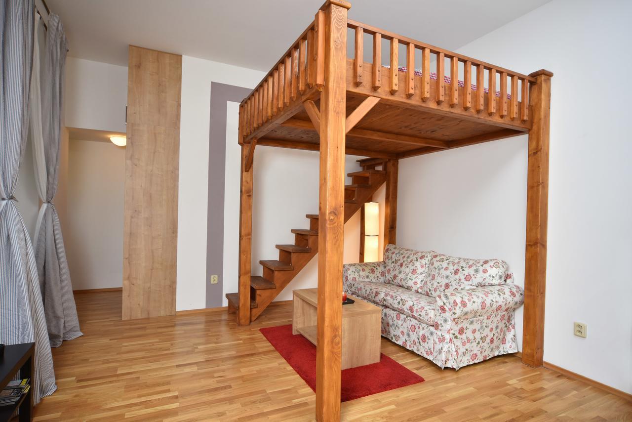 Zlatnicka Lägenhet Prag