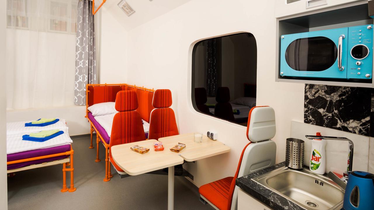 Metro By Main Train And Bus Station Apartment