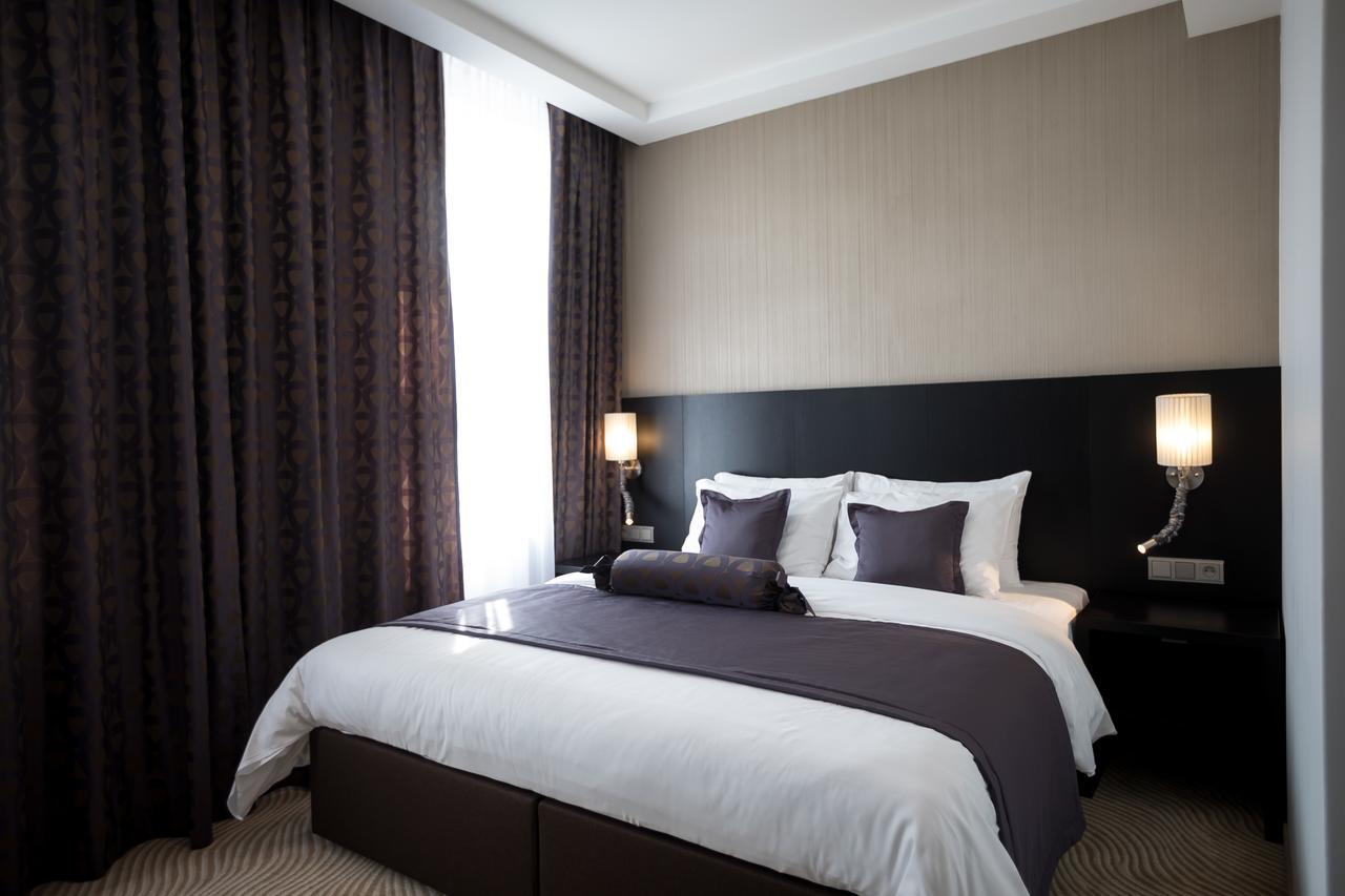 Myo Wenceslas Hotell