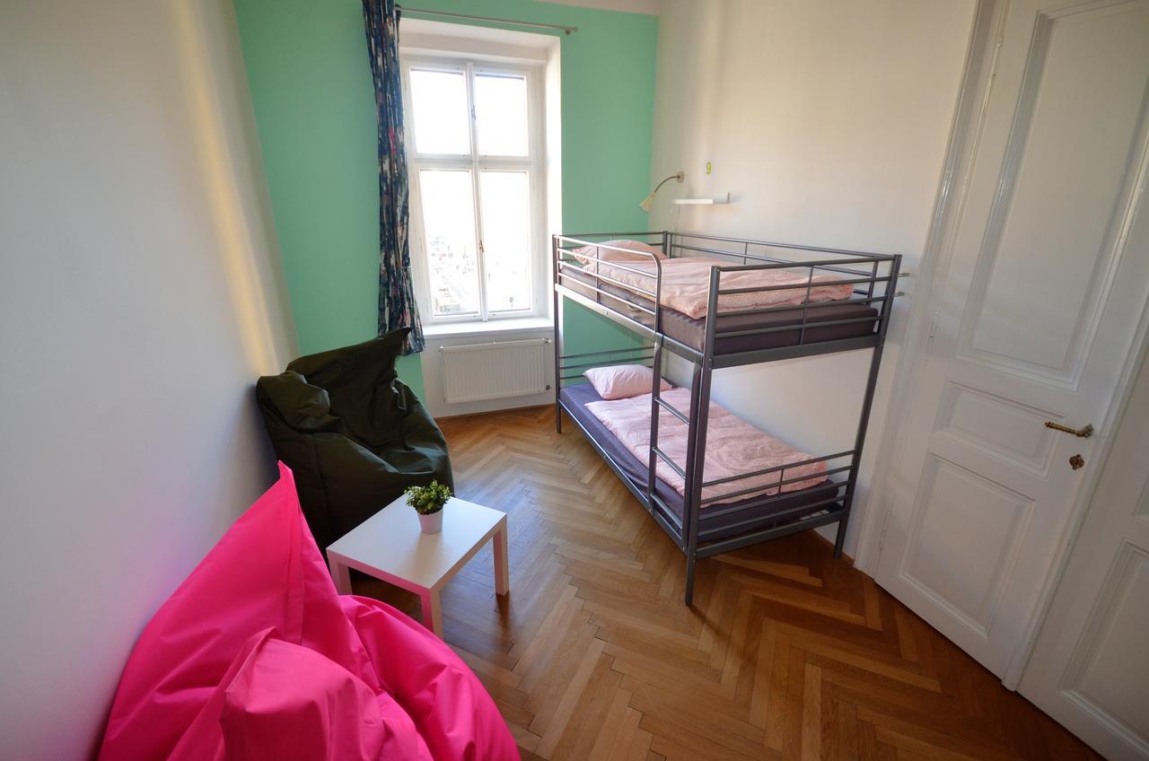 Hostel Travel&joy Backpackers