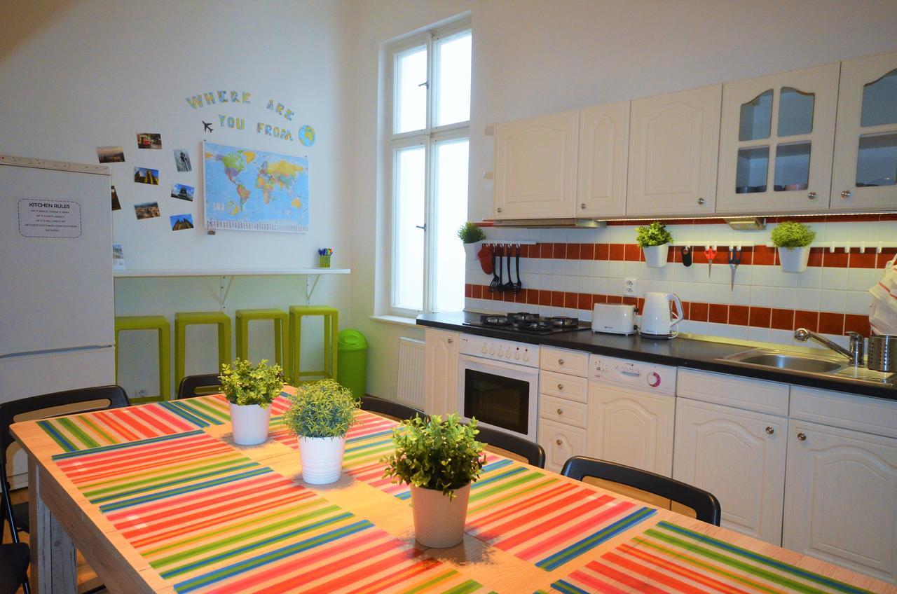 Travel&joy Backpackers Hostel *